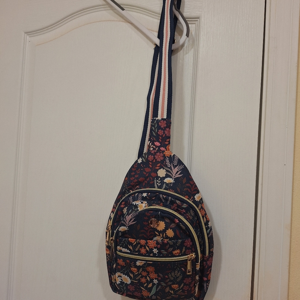 Floral Patterned Women's Small Backpack Sling Bag Simply Southern - Picture 3 of 5